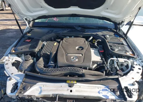 2015 Mercedes-Benz C 300 4Matic/Luxury 4Matic/Sport 4Matic из США, поврежденный, VIN 55SWF4KB4FU036068